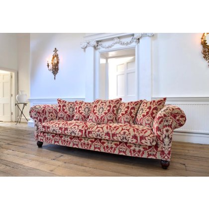 Tetrad Elgar Buttoned Stool Tetrad Elgar Buttoned Stool