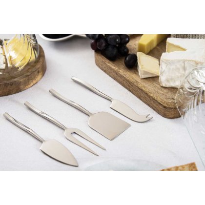 Set of 4 Cheese Knives Set of 4 Cheese Knives