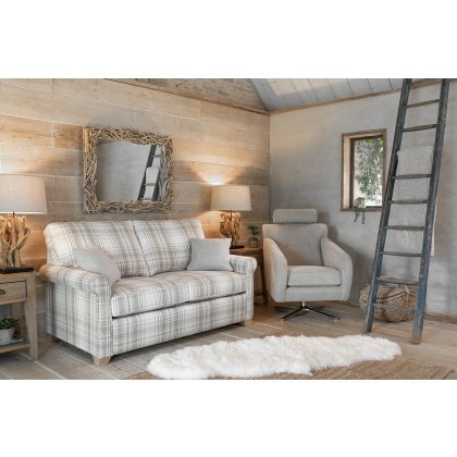 Polly Swivel Chair Polly Swivel Chair