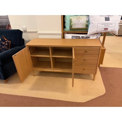 Bradley Large Sideboard (SRP: £960 / Now: £499) Bradley Large Sideboard (SRP: £960 / Now: £499)