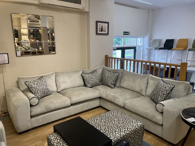 Michigan Corner Sofa (SRP £5738 NOW £2399)