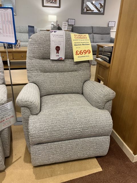 Keswick Electric Recliner Chair (SRP £1563 NOW £699)